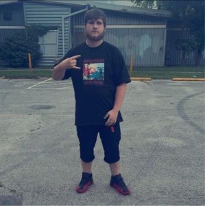 Meet your Posher, Gage